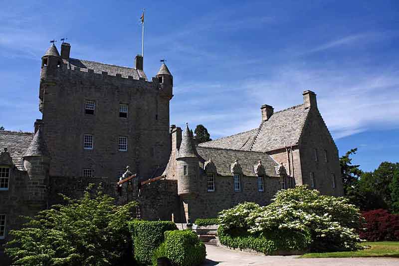how many castles are in scotland Cawdor Castle