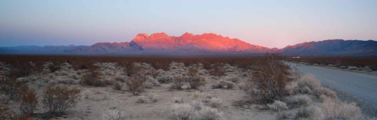 how many deserts are there in california Mojave Desert mountains