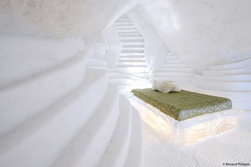 Quebec ice hotel bed