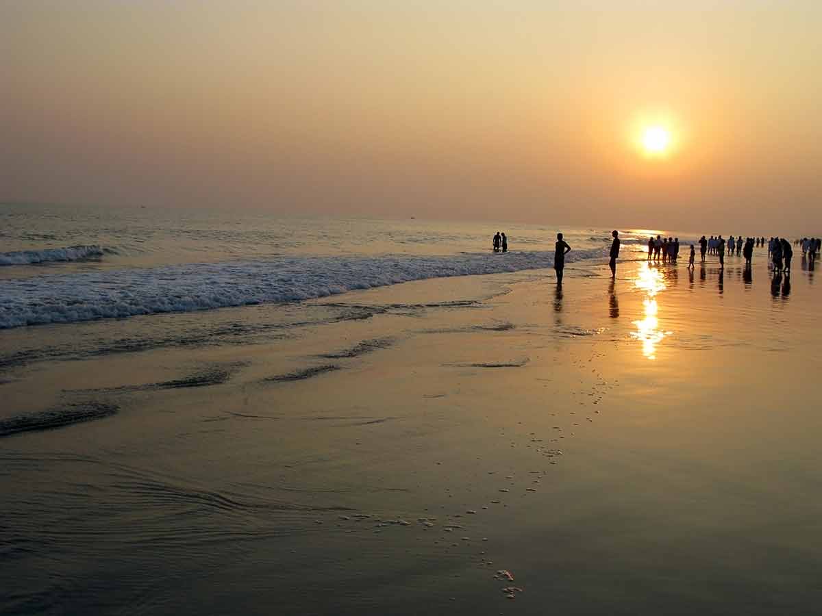 india beaches sunset at puri sea beach
