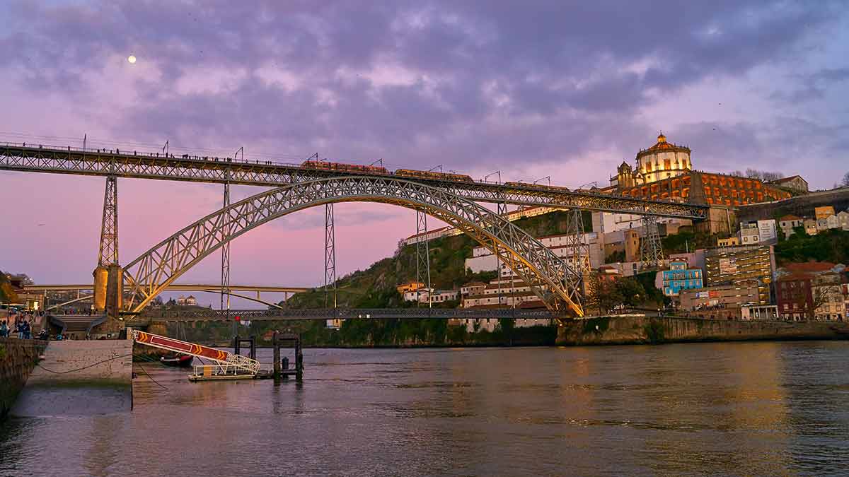 Bridge Ponte Dom Luis Over Douro River