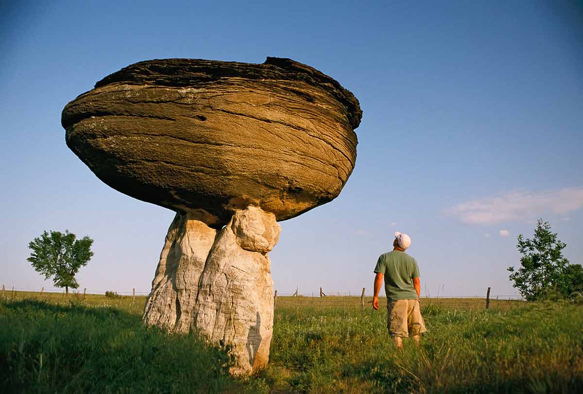 kansas state landmarks Mushroom Rocks
