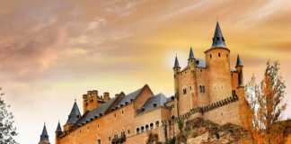 landmarks in spain alcazar