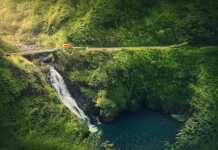 Maui waterfalls that feel like another planet makapipi fals maui