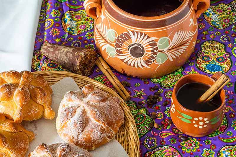 mexican coffee drinks coffee pot and bread