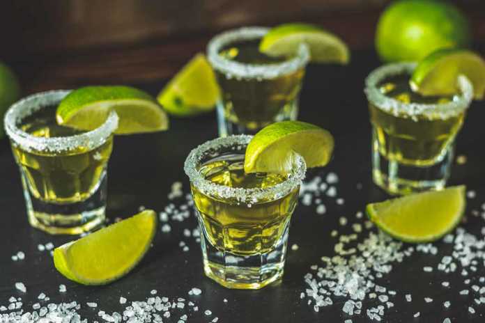 20 Mexican Drinks To Try When In Mexico (2024)