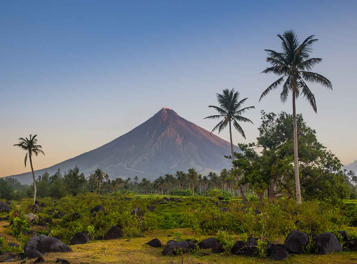 20 Famous Landmarks in the Philippines You Need To Visit in 2023