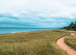 20 Best Things To Do In New Buffalo Michigan new buffalo beach