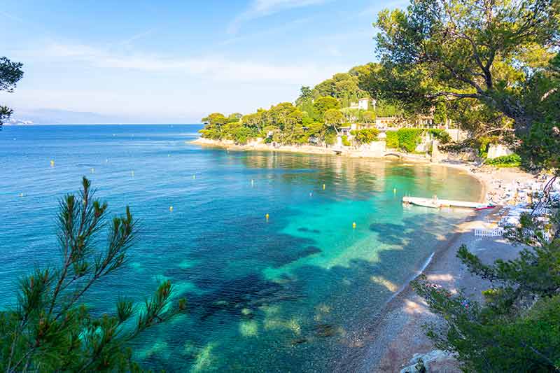paloma beach in french riviera