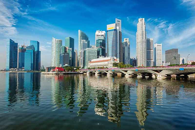 places in singapore where its cheap to stay