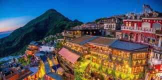 20 Incredible Cities In Taiwan You’ll Wish You’d Discovered Sooner Jiufen Old Street in Taipei at night