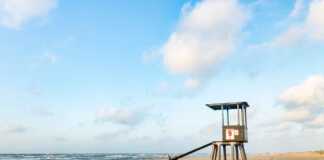 port aransas beach lifeguard tower