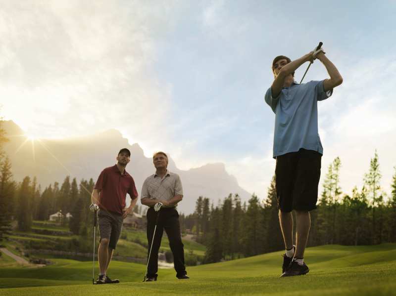golf courses in canmore
