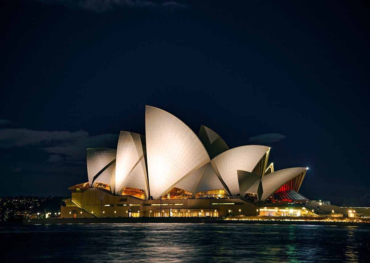 sydney opera house things to do at night Sydney