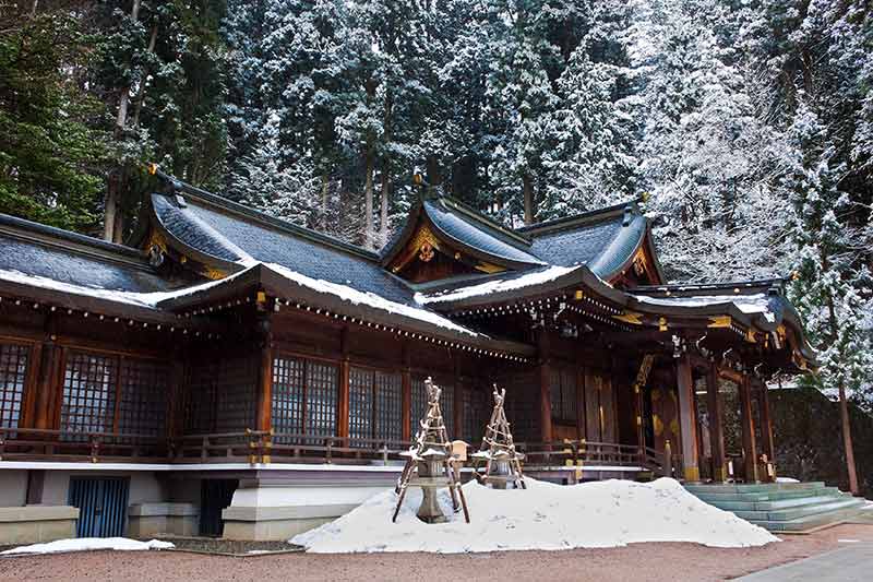 takayama sakurayama hachimangu shrine