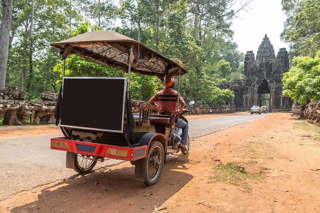 Tuk tuk at Angkor Thom 