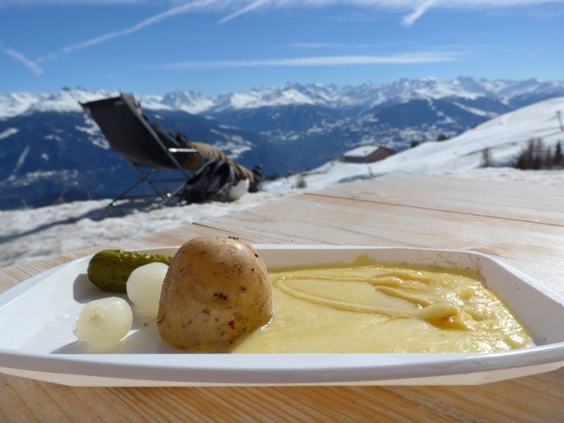 dining in the swiss alps