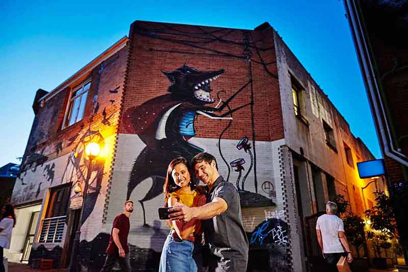 things to do at night in Perth Wolf Lane