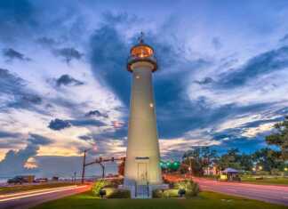 20 things to do in Biloxi MS for casinos beaches and more lighthouse at dusk