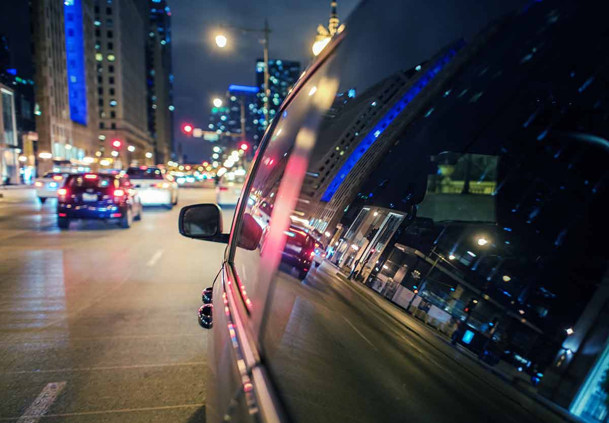 things to do downtown Chicago at night by car