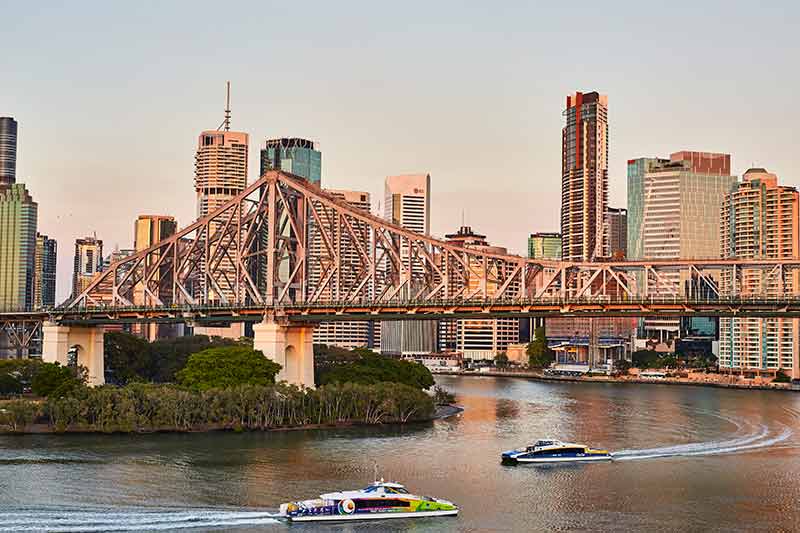 things to do in brisbane river cruise