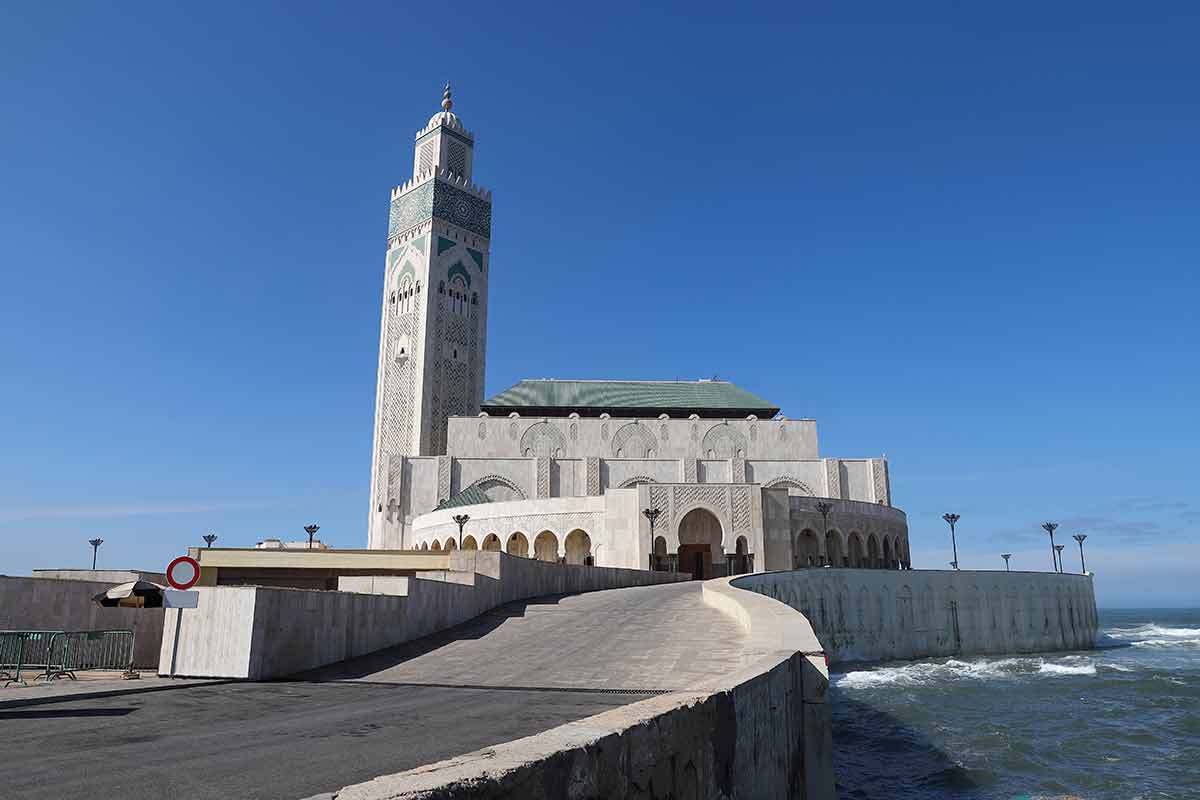 Casablanca: Hassan II Mosque Premium Tour with Entry Ticket