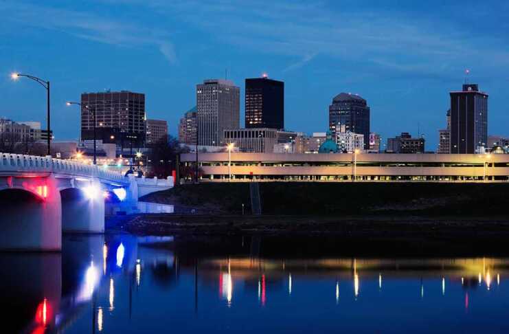 20 Best Things To Do In Dayton Ohio Skyline Of Dayton At Night