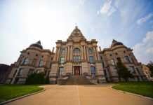 20 Things To Do In Evansville You Didn’t Expect things to do in evansville elaborate historic building