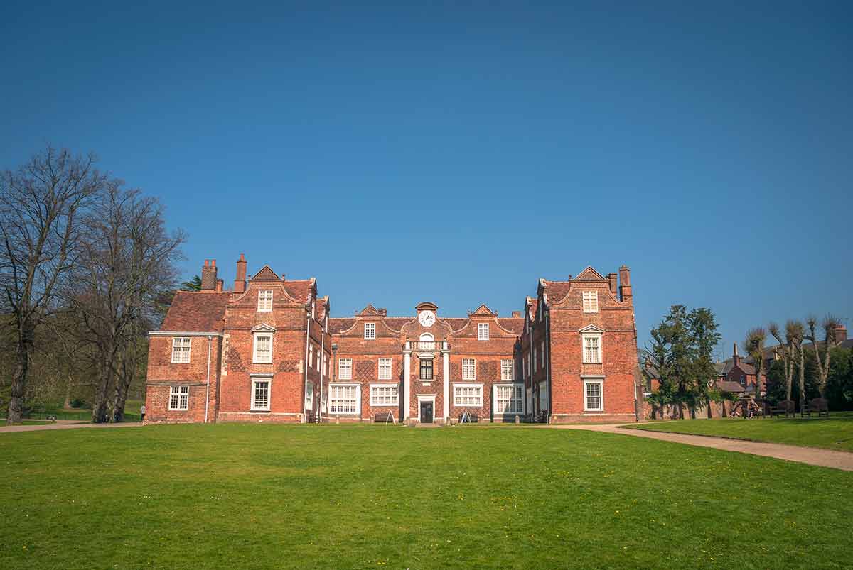 things to do in ipswich christchurch mansion