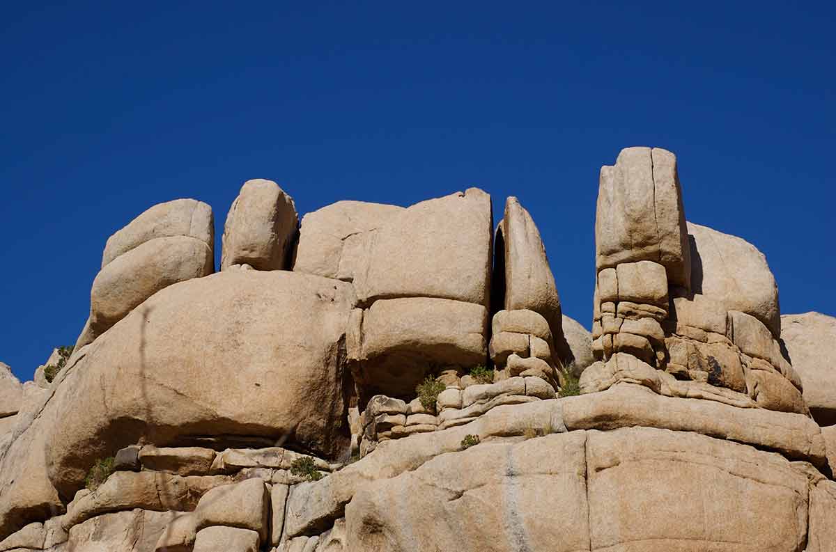 things to do in joshua tree town rock formations