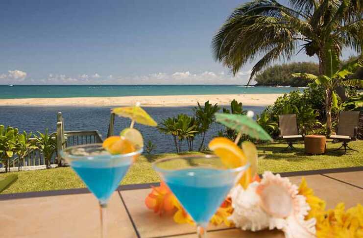 20 Things To Do In Lanai for a Crowd-Free Hawaiian Escape Tropical Drinks On Lanai