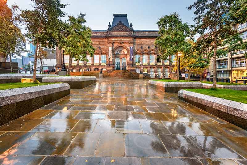 things to do in leeds city museum