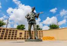 things to do in lubbock buddy holly