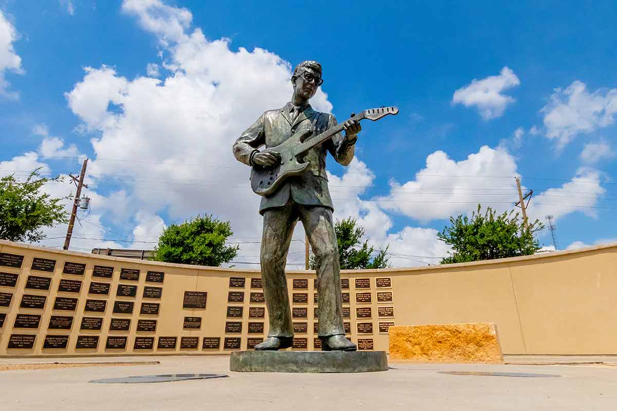 things to do in lubbock buddy holly