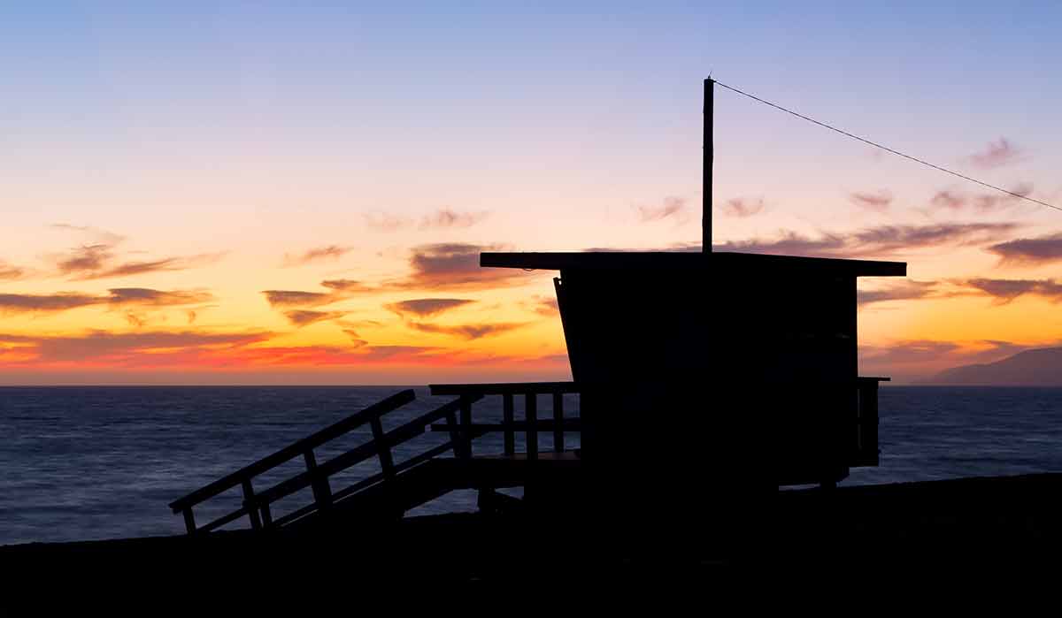 things to do in malibu at night lifeguard stand at dusk