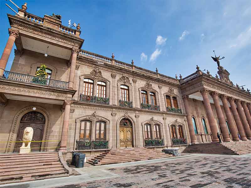 things to do in monterrey this weekend classic historic building