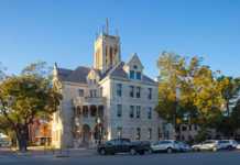 things to do in new braunfels comal county courthouse
