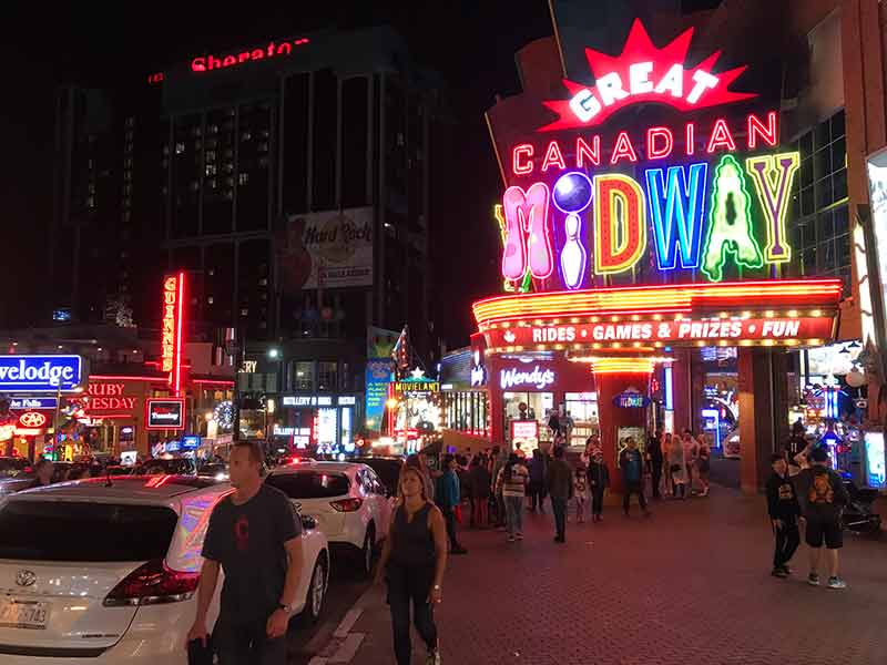 things to do in niagara falls night canadian midway