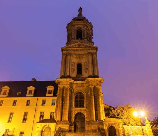 Notre-Dame-En-Saint-Melaine Church In Rennes