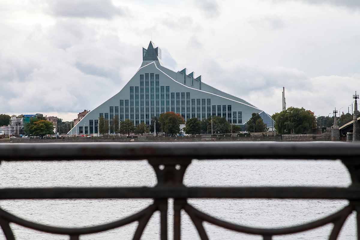 things to do in riga in october