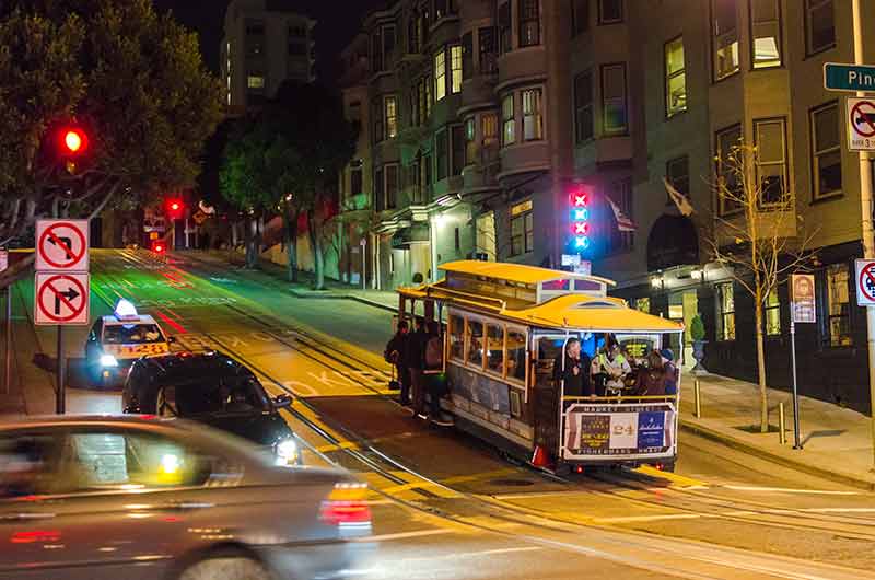 things to do in san francisco at night riding the cable cars