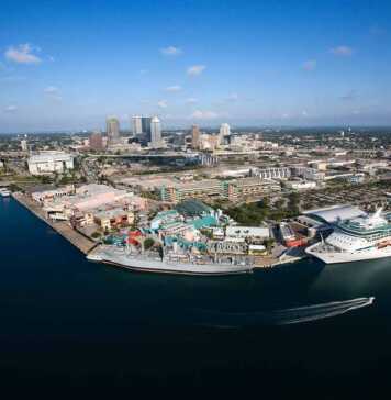 20 Epic Things To Do in Tampa, Florida – From Rooftop Bars to Riverwalk Adventures! things to do in tampa florida Aerial view of Tampa Bay Area
