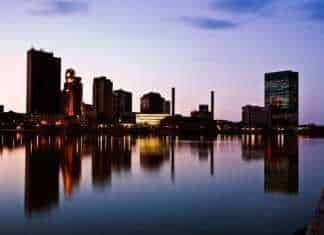 20 Things To Do In Toledo, Ohio That Go Way Beyond the Zoo things to do in toledo ohio at night for fun Toledo, Ohio - seen late evening.