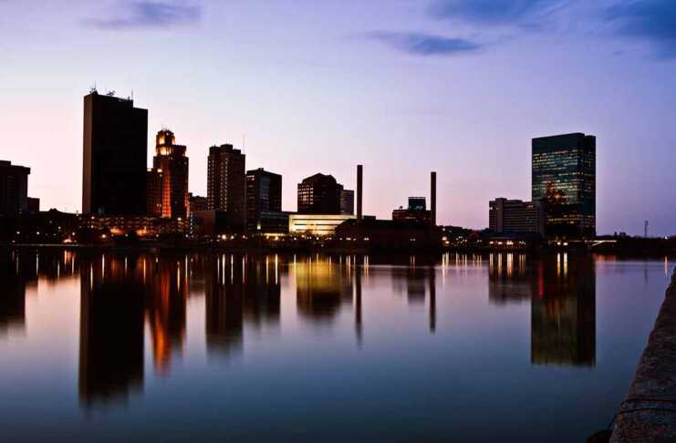 20 Things To Do In Toledo, Ohio That Go Way Beyond the Zoo things to do in toledo ohio at night for fun Toledo, Ohio - seen late evening.