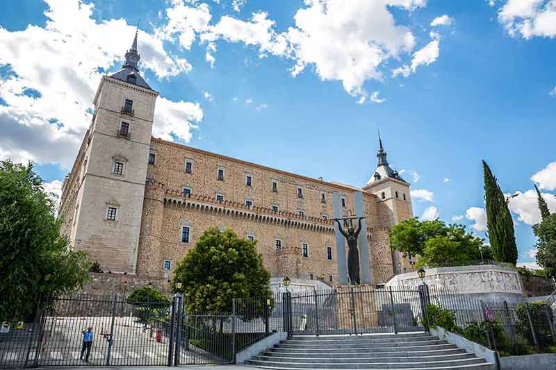 Toledo: Exclusive Private Tour with Licensed Guide