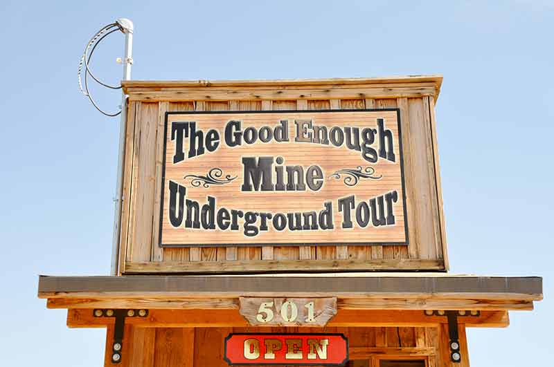 things to see and do in tombstone az sign of the mine tour