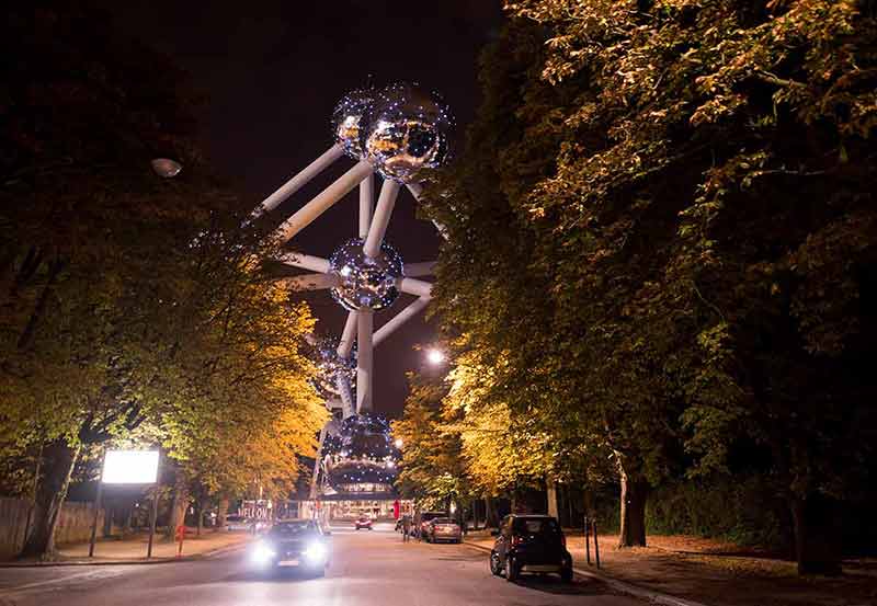 things to see in brussels at night