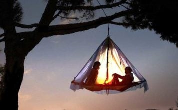 treehouses to stay in