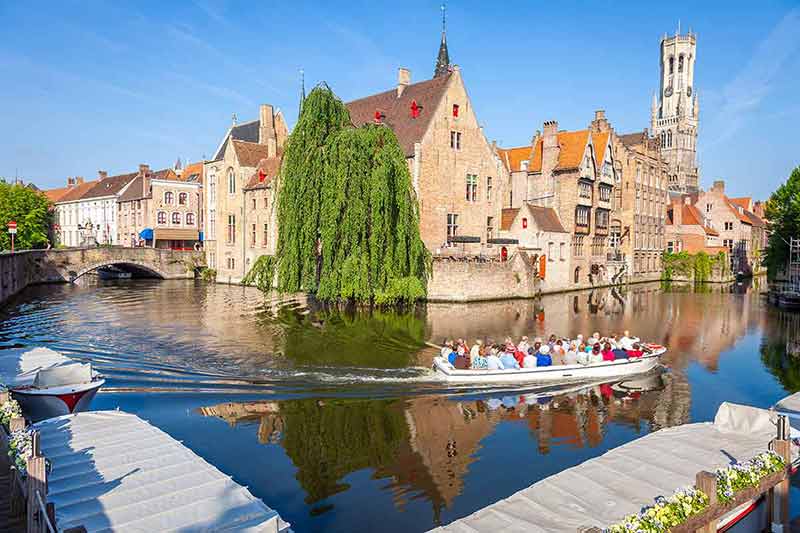 unusual things to do in bruges
