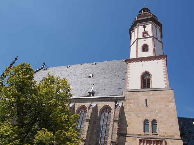 Thomaskirche Leipzig against blue sky
